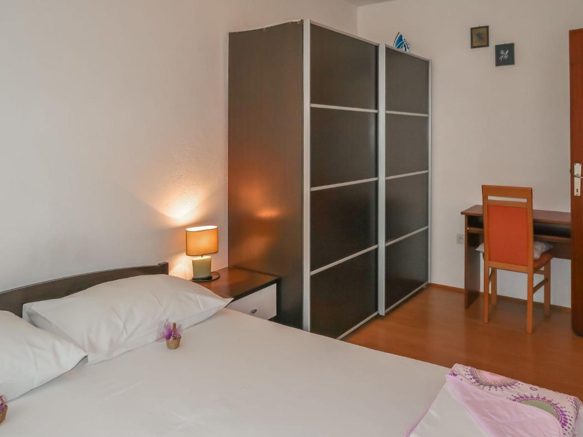 Apartment Ana - Brc100 By Interhome Supetar Εξωτερικό φωτογραφία